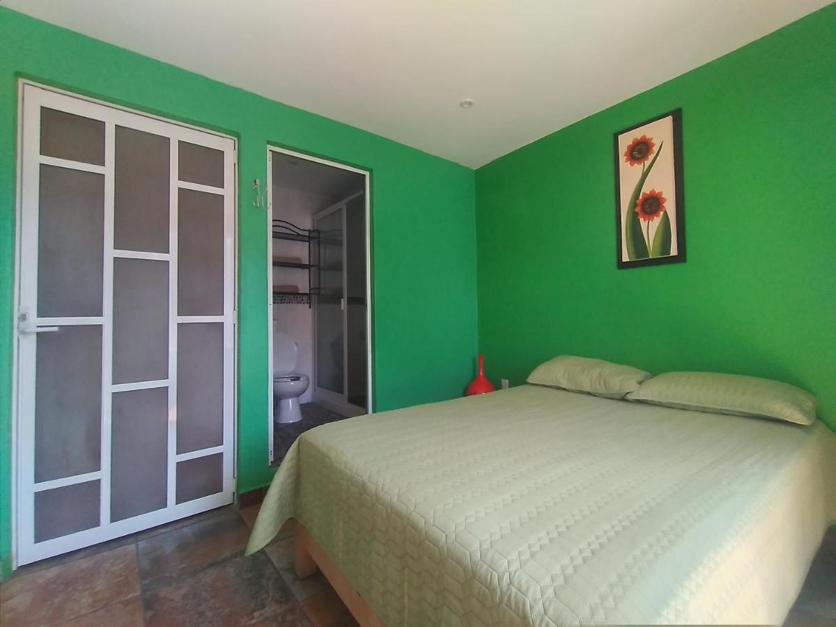 Hospedaje Casa Verde Tepoztlán Exteriér fotografie