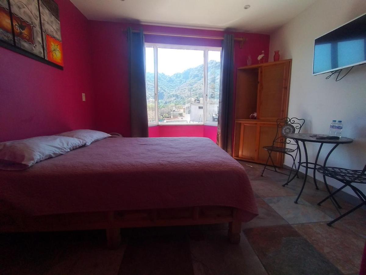 Hospedaje Casa Verde Tepoztlán Exteriér fotografie